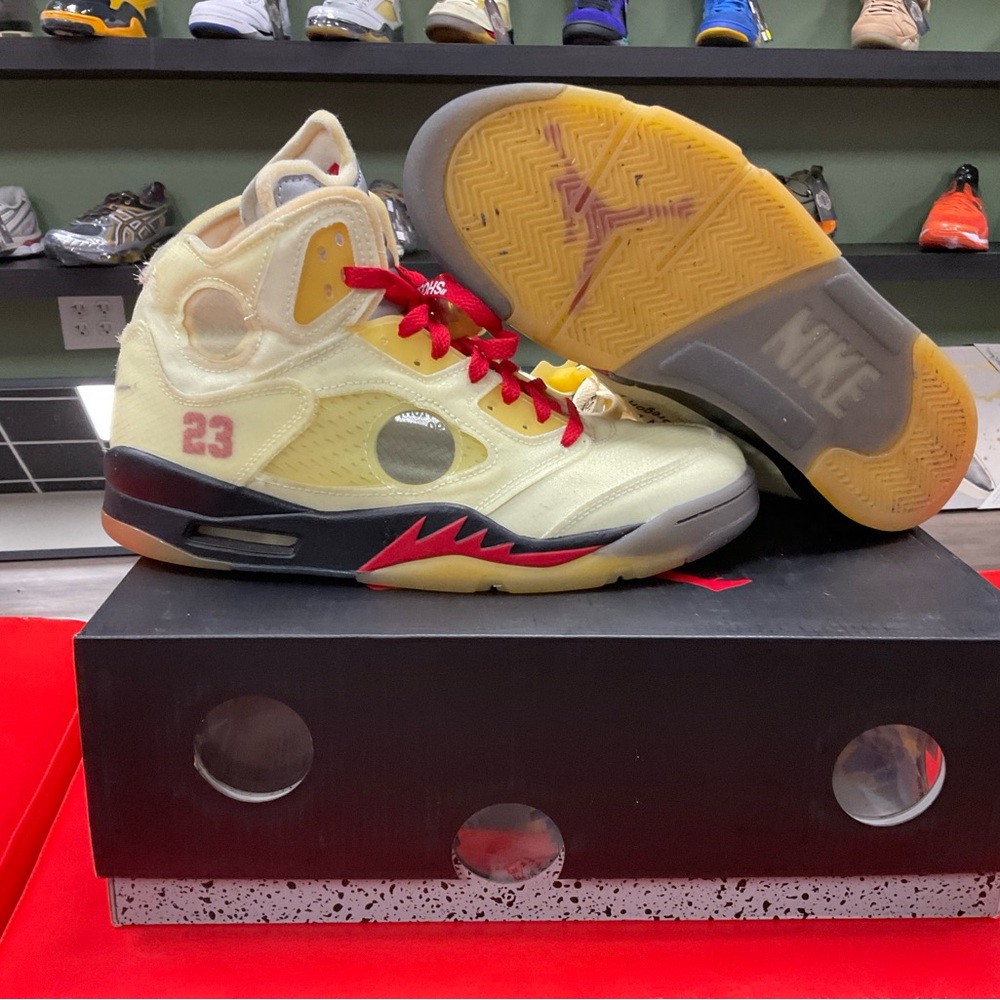 AIR JORDAN 5 RETRO X OFF WHITE SZ 9M/10.5W USED
